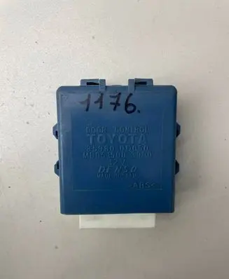 Toyota Yaris Other control units/modules 859800D050
