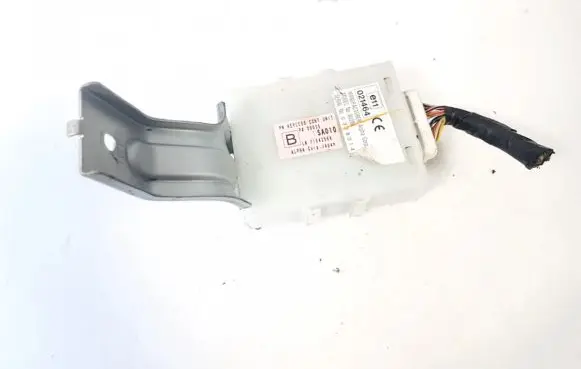 Subaru Forester SG Door control unit/module bu28n00000 7104256k