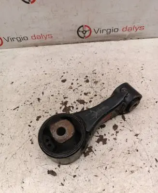 Toyota Verso-S Engine mount bracket