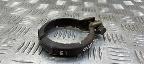 Mercedes-Benz E W212 Muffler pipe connector clamp A2034900641