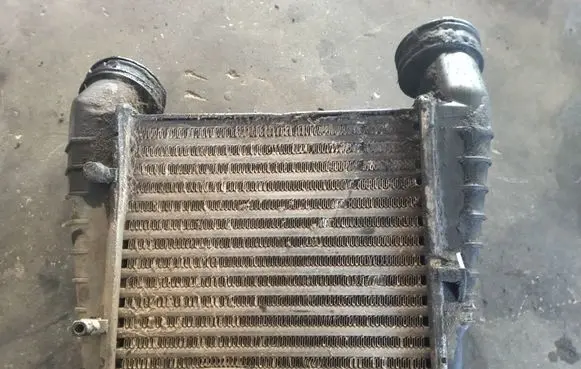 Audi A4 S4 B5 8D Intercooler radiator 8D0145805C 1767888 3004021602