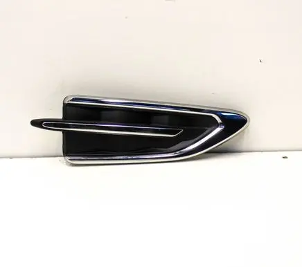 Ford Escape III Fender trim (molding) GJ5416C216AD