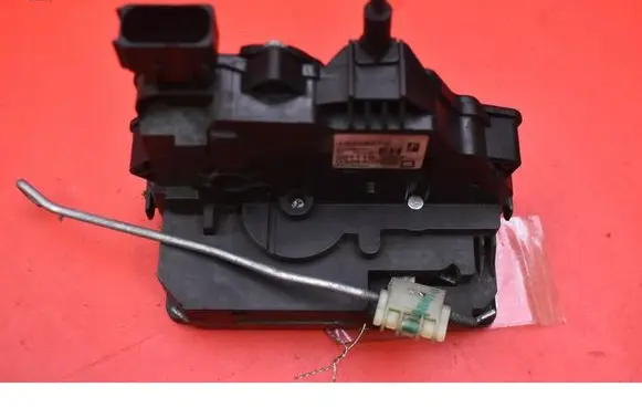 Opel Meriva A Front door lock 13258274EH
