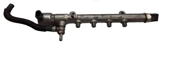 Fuel main line pipe