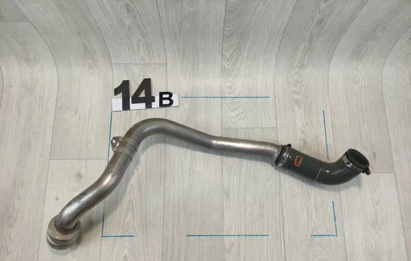 Renault Laguna II Intercooler hose/pipe MANC01057-06