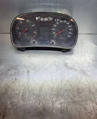 Volkswagen Golf IV Speedometer (instrument cluster) 1385305 8098614