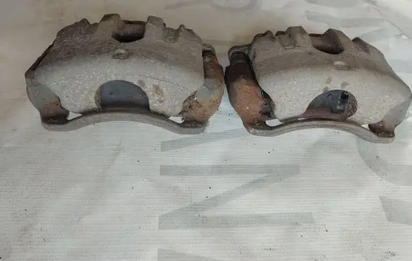 Hyundai Genesis Front brake caliper BC140135