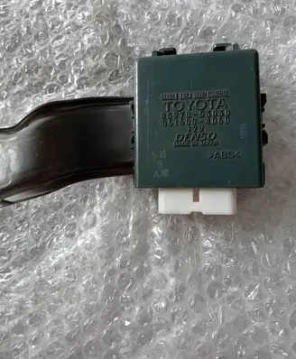 Toyota RAV 4 (XA30) Door control unit/module 8597053030