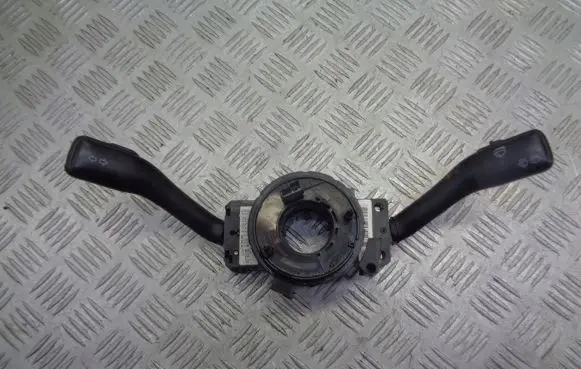 Skoda Fabia Mk1 (6Y) Headlight wiper switch 8L0953513G