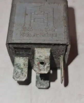 Volkswagen Bora Other relay 8D0951253A 21322301 PA66GF25