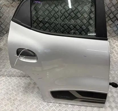 Dacia Spring Front door
