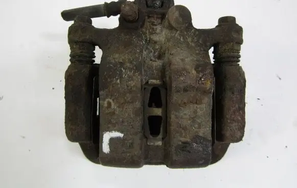 Honda Legend III KA9 Rear brake caliper 