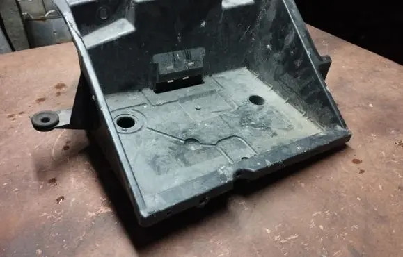 Dodge Durango II Battery tray 55362632AB
