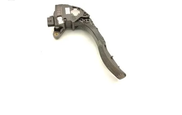 Nissan Juke I F15 Accelerator throttle pedal 180021HMOB