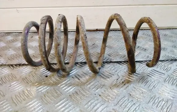 Opel Vectra C Front coil spring