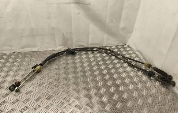 Mazda 5 Gear shift cable linkage