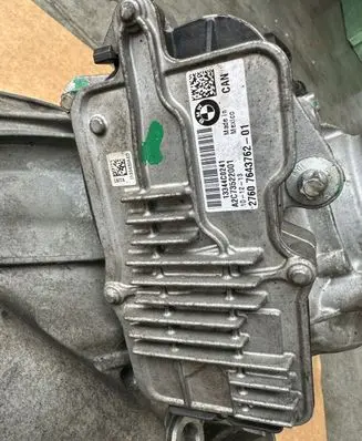 BMW X6 E71 Front gearbox reducer motor 7643762