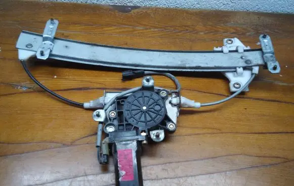 Hyundai Sonata Rear door window regulator with motor 9882034030