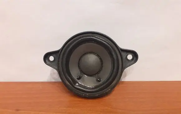 Mercedes-Benz E W211 Panel speaker A2118203002 4110