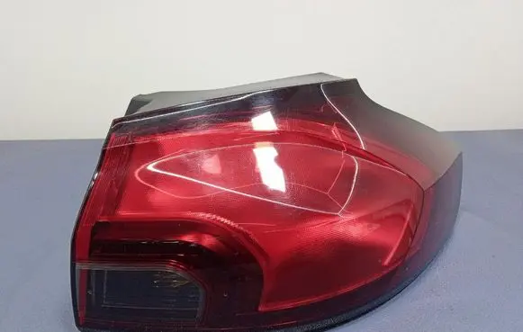 Opel Zafira C Rear/tail lights 39033313
