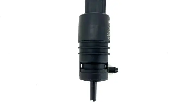 BMW X5 E70 Windscreen/windshield washer pump 6934160