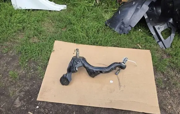 Opel Combo D Rear control arm 95520858 51999732