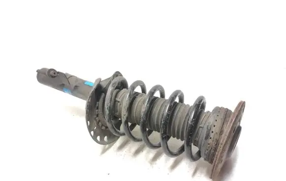 Volvo V70 Front shock absorber/damper 824904006095