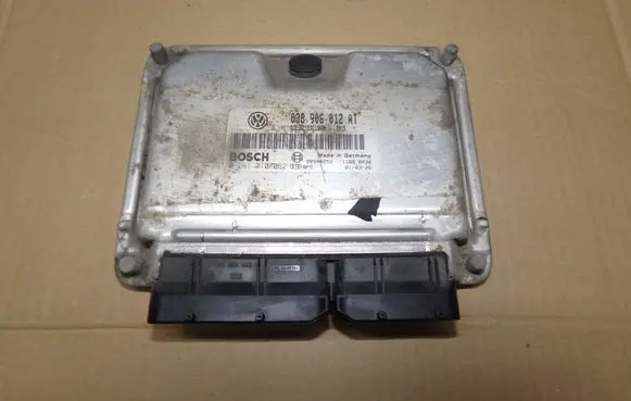Seat Toledo II (1M) Engine control unit/module 0281010062