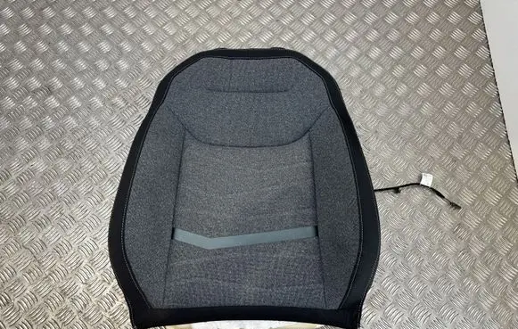 Seat Arona Front driver seat 105499