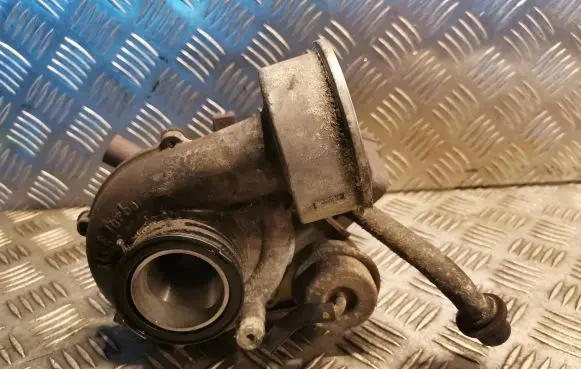Mercedes-Benz A W169 Turbo 6400901380 A6400901380