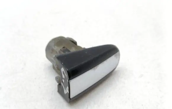 Volkswagen Phaeton Rear door handle cover 3D4839167B