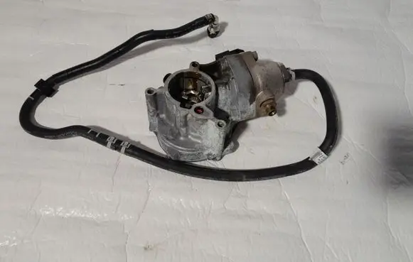 Audi A3 S3 8V Vacuum pump 06K133986AK