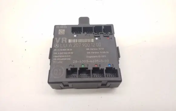 Mercedes-Benz E C207 W207 Door control unit/module a2079001200