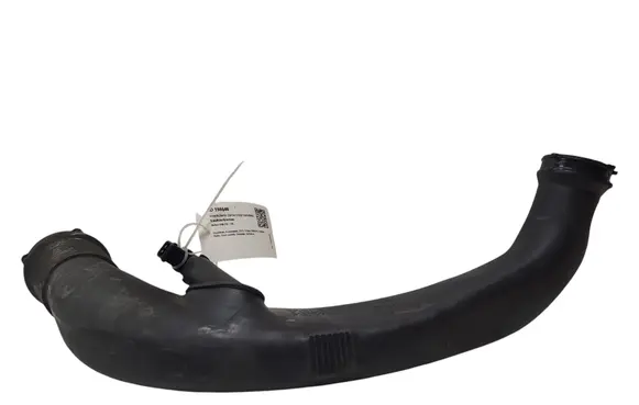 Volvo V40 Intercooler hose/pipe 31325985