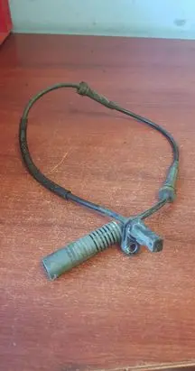 BMW 1 E81 E87 ABS brake wheel speed sensor 6762465