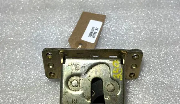 Opel Astra G Tailgate/trunk/boot lock/catch/latch 90563999 134036