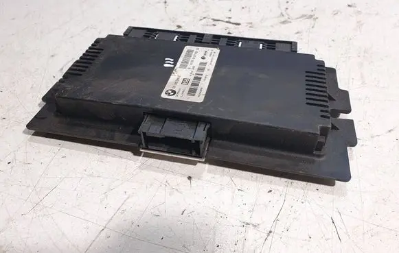 BMW 1 E81 E87 Light module LCM 9197162 E81E82E88XE 5323408R6