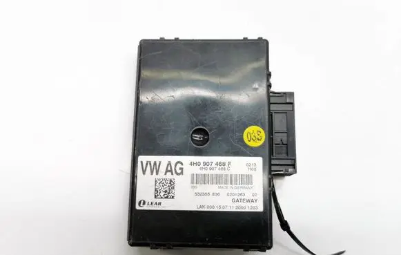 Audi A8 S8 D4 4H Gateway control module 4H0907468F