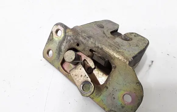 Volvo S40, V40 Tailgate/trunk/boot lock/catch/latch