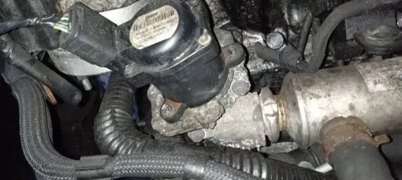 Ford C-MAX I EGR valve 9672880080 V2900698C