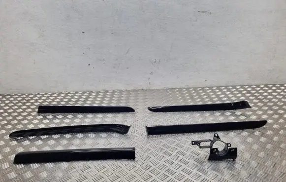 Seat Exeo (3R) Center console decorative trim 3R0867419B 3R0867420B