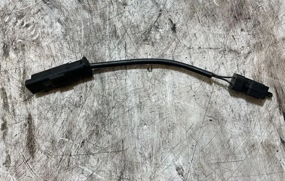 Peugeot Expert Clutch pedal sensor 95835T02