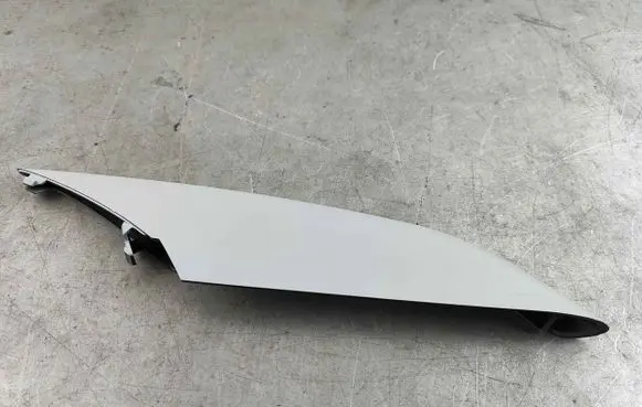 Porsche Macan (95B) Front bumper splitter molding 95b807686ag2x