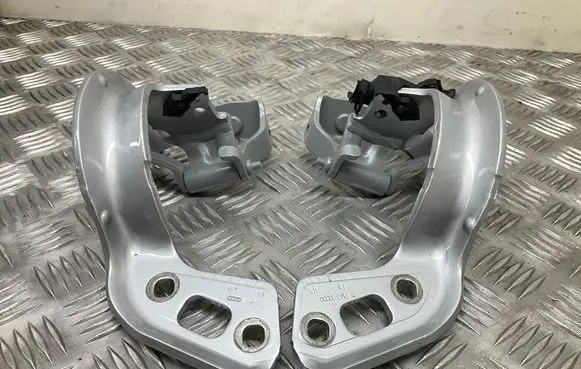 Audi A4 Allroad B8 Tailgate/trunk/boot hinge 8K9827299 8K9827300