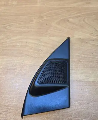 Volvo XC90 Front door high frequency speaker 8650245