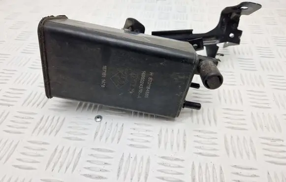 Renault Captur Active carbon filter fuel vapour canister 149502437R H8201184565