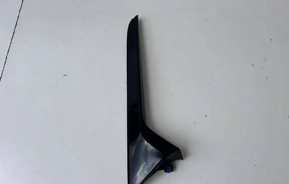 Audi A6 S6 C8 4K Tailgate trim 4K9854872