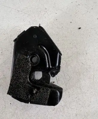 Land Rover Discovery 3 - LR3 Tailgate lock latch 51247016048 CWC500020