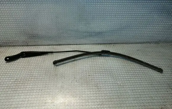 Peugeot Partner Front wiper blade arm 9682974380