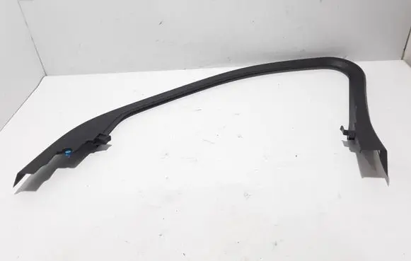 Volvo XC90 Front door trim bar 31393871